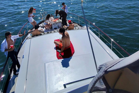 Marina Del Rey: Luxury Yacht Experience - Guided Tour - BYOB