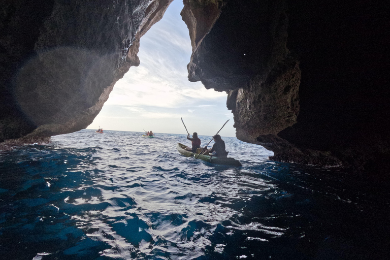 Cala en Porter: Menorca grotten kajaktocht &amp; GoPro foto&#039;s