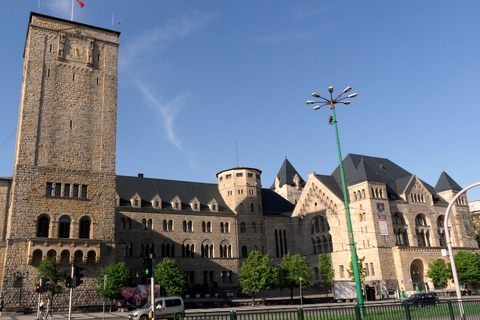 Poznań: Imperial Castle & District Private Walking Tour