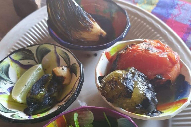 Mahahual: Salsa Cooking Lessons with Beach Break Experience