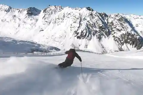 Saas-Fee: Drone Photographer Service