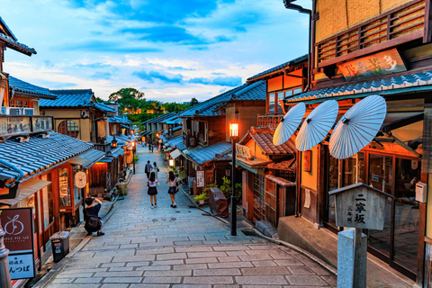 Kyoto via Shirakawa-go Busvervoer vanaf Takayama