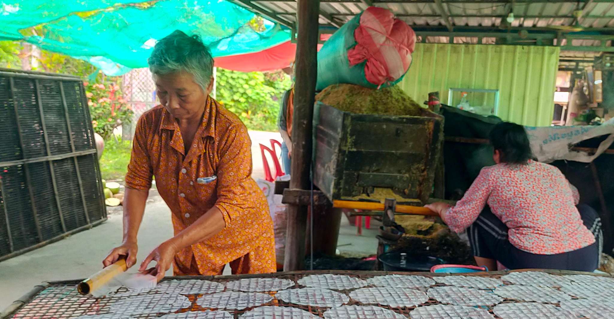 A Day TukTuk Handicrafts Bambootrain Killing&BatCaves,Sunset - Housity