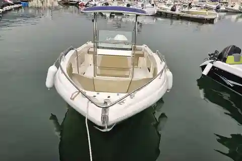 Salerno: Recorre la Costa Amalfitana con nuestro CAD 25