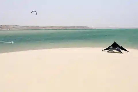 From Dakhla : 4X4 Safari to the White Dune