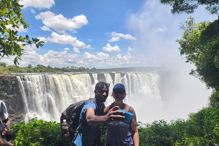 Victoria Falls: Private Guided Tour with Local guide