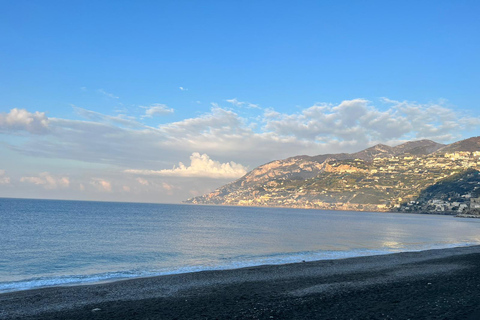 Excursión a la Costa Amalfitana en grupo reducido desde Nápoles