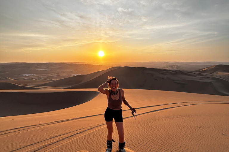 Huacachina: Sandboarding, Sunset, Picnic, Drinks, and Party in the Dunes Huacachina: Desert Escape, Sunset Picnic, Drinks, & After Party