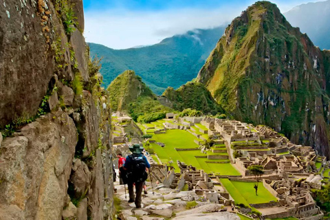 Peru in 8D: Lima,Nazca,Machu Picchu,Cusco,Titicacasee,Puno