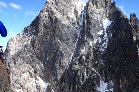 Nairobi: Trekking di 4 giorni sul Monte Kenya via Sirimon