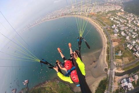 Da Nang : Parapente à la montagne des singes