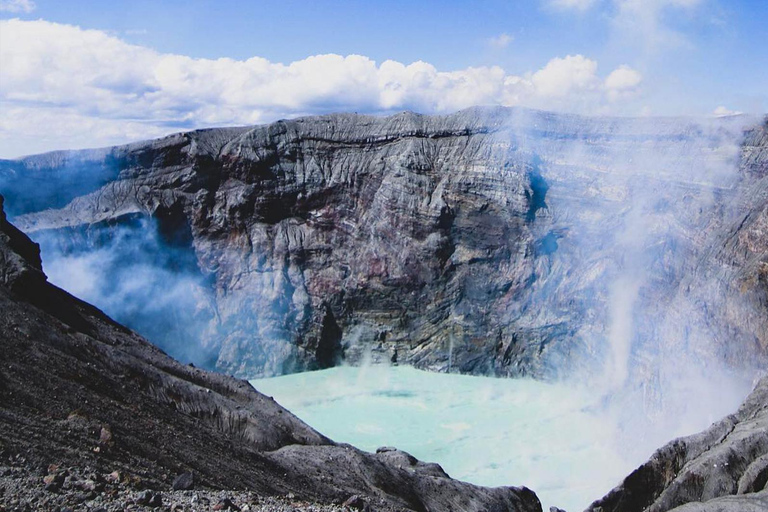 Fukuoka: Mt. Aso Volcano, Kusasenri & Grasslands Day Tour 7:40 Hakata Station Chikushi Exit Lawson Meetup