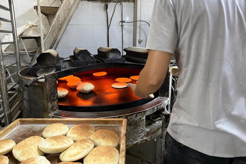 Tel Aviv: tour di degustazione di cibo del mercato ebraico iracheno di Tikva