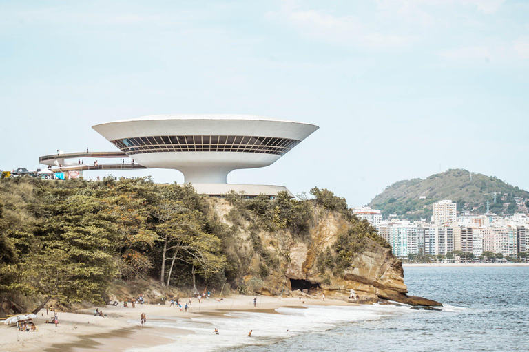 Niterói Contemporary Art Museum Tour in Dutch