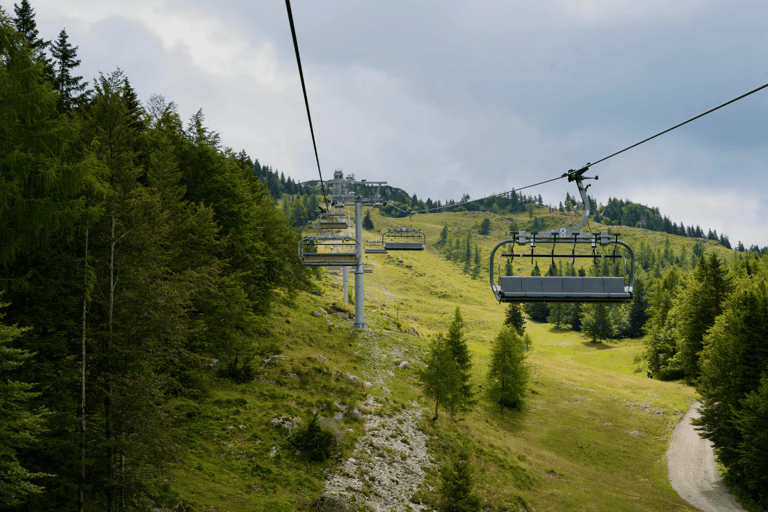 From Ljubljana: Velika Planina Tour with Meal & Photos