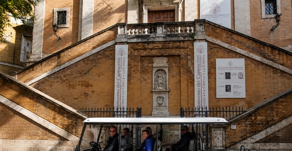 Golf Cart Ride to the Capuchin Crypt with Entry Ticket