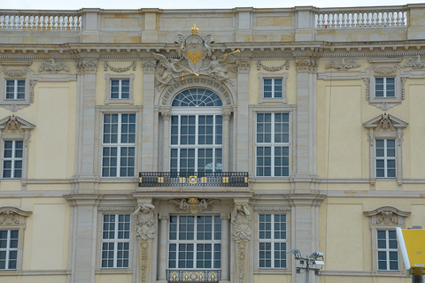 Berlin: Historic Center Walking Tour with a Real Berliner