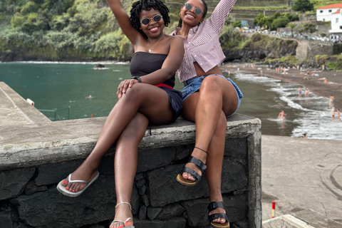 West Jeep tour Madeira: Fanal, Seixal beach, Vulcaninc Pools
