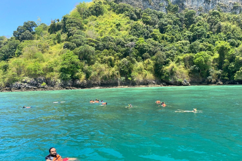 Krabi: passeio particular de barco com cauda longa pelas 4 ilhasPasseio Privado de Barco Longtail de Meio Dia