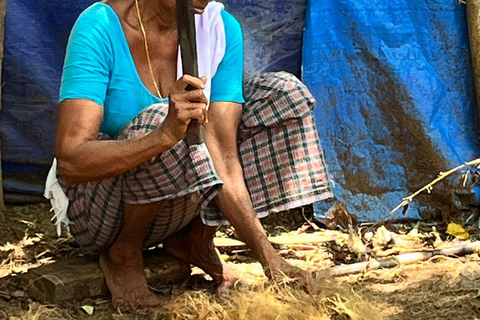 Kerala: Backwater Village Punting Boat Cruise with Lunch