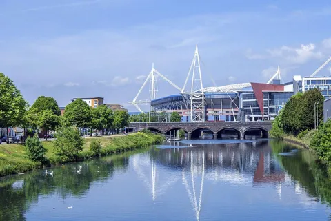 Cardiff Private Guided Walking Tour