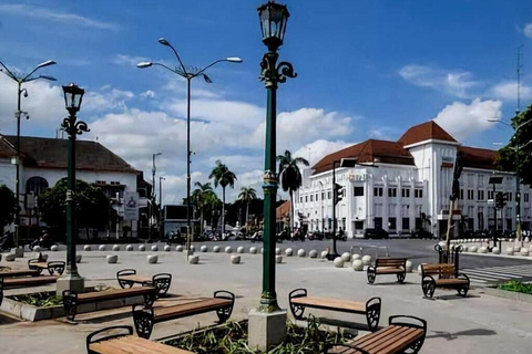 Laboratorio di batik a Yogyakarta e tour culturale della cittàWorkshop sul batik di Yogyakarta e tour culturale della città