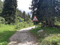 Bishkek, dagtocht naar Ala Archa National Park - Housity