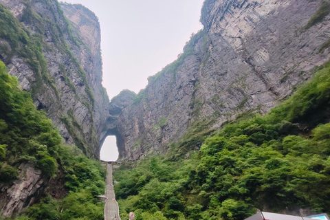 Zhangjiajie: passeggiata nel cielo della montagna di Tianmen e ponte di vetro