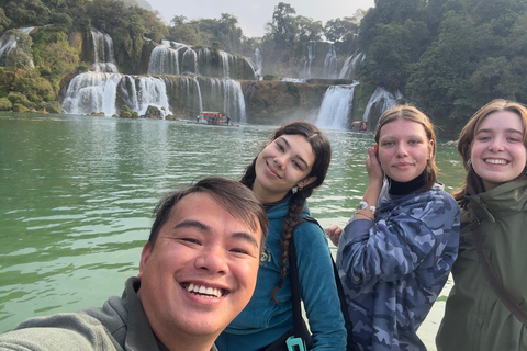 Cao Bang: Ban Gioc Waterfall Day Tour by Motorbike or Car Full-Day Car Tour with a Local Guide