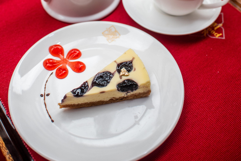 Bangkok : visite en bus à impériale avec repas Michelin et 20 sites emblématiquesMenu halal (déjeuner, dîner, soirée)