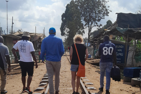 Nairobi : visite d&#039;une demi-journée du bidonville de Kibera avec un entrepreneur social