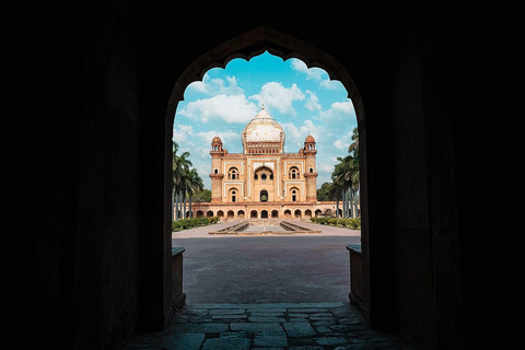 Delhi: Safdarjung’s Tomb Guided Walking Tour Safdarjung’s Tomb Walking Tour