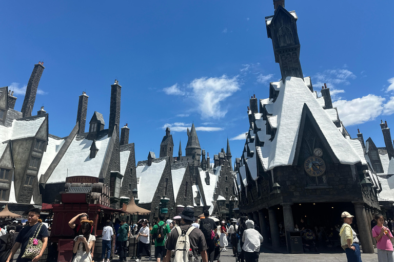 Beijing: Universal Studios Entry Ticket and Optional Add-Ons Park Ticket + Roundtrip Transfer + Photography Service