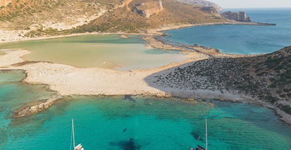 Kissamos: Catamaran Balos Sunset Cruise with Sushi & Drinks