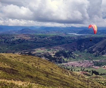 Valle Sacra: Volo in parapendio