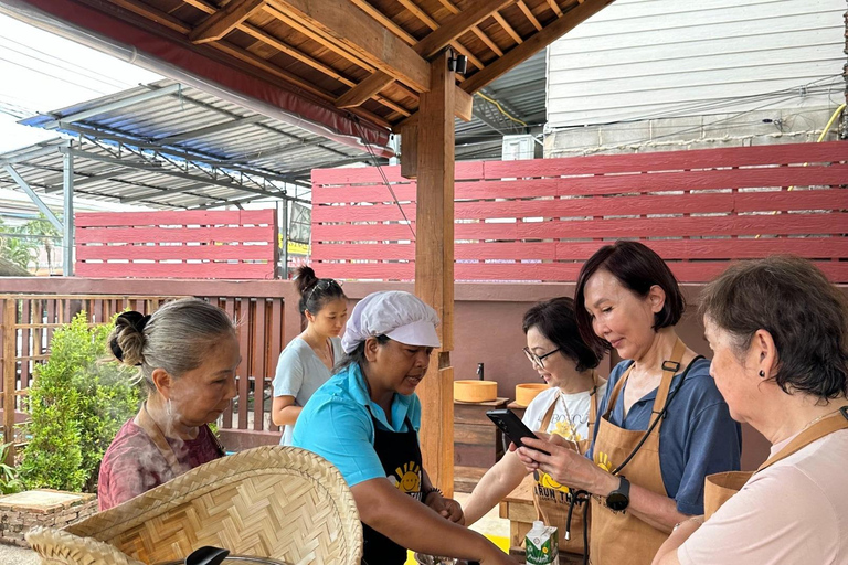 Phuket (Bang Tao): Thai Cooking Class & Market Tour option Phuket (Bang Tao): Morning Thai Cooking Class & Market Tour