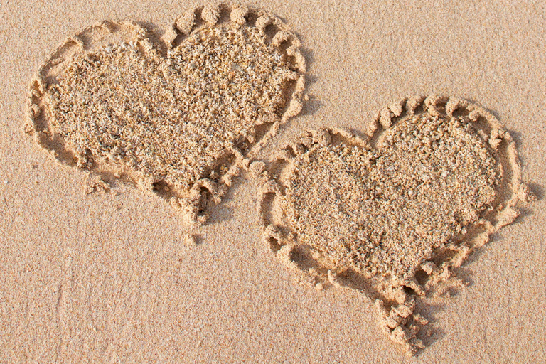 ULUWATU LUXE TOUR: Beaches, Cliffs, Temple, Fire Dance & BBQ ULUWATU LUXE TOUR: Beaches, Cliffs, Temple, Fire Dance & BBQ