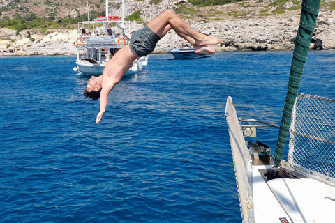 Rhodes Private Luxury Day Cruise Lunch, Coctails, Champagne