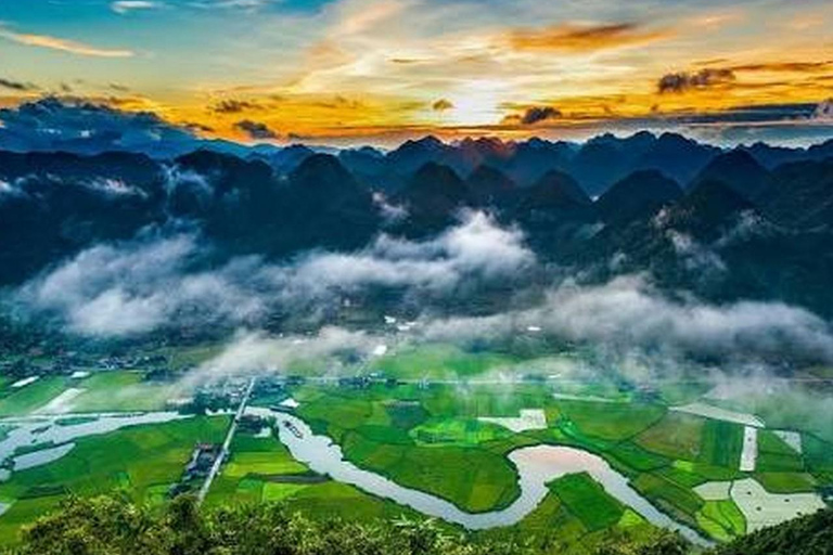 Bac Son: Na Lay Peak Hike & Valley Tour with Lunch