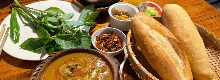 Visite gastronomique nocturne de Da Lat en scooter