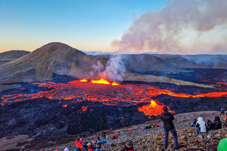 Reykjavík: Half-Day Guided Hike of Fagradalsfjall Volcano Tour with Pickup from Selected Locations