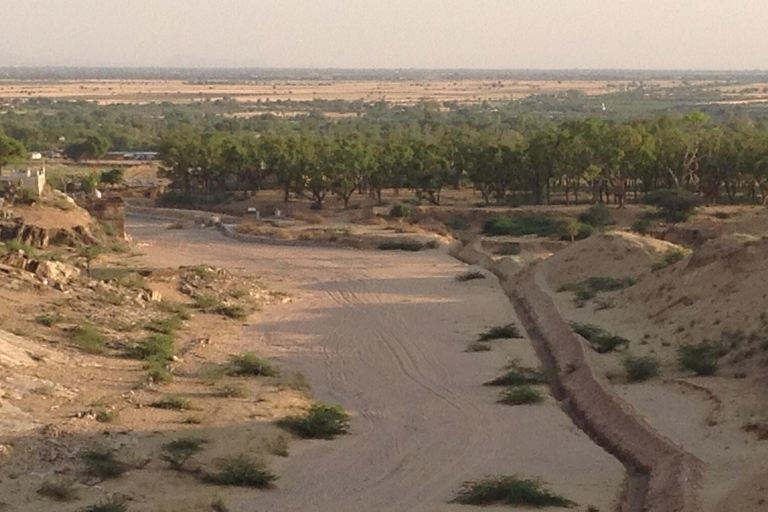 Jaipur: Stammesdörfer, Seen und Sanddünen Tagestour