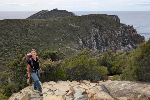 Hobart: Wineglass Bay & Cape Hauy: 2 Day Trips Iconic Hiking
