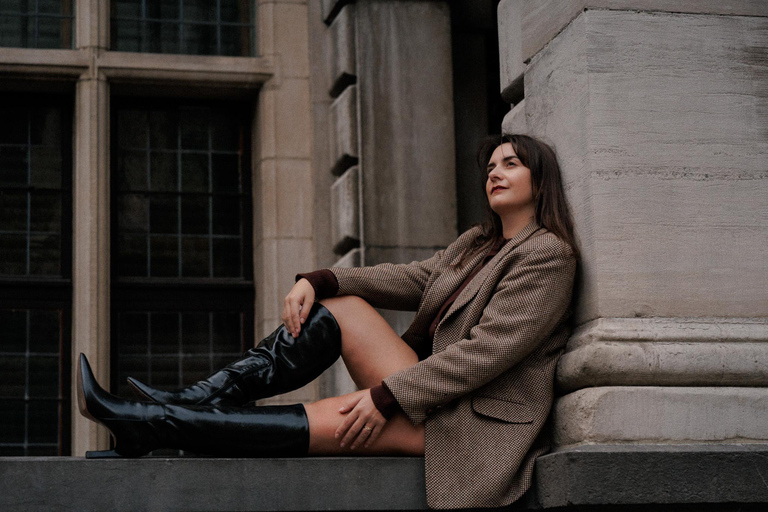 Relaxed Antwerp photo walk for women with local photographer