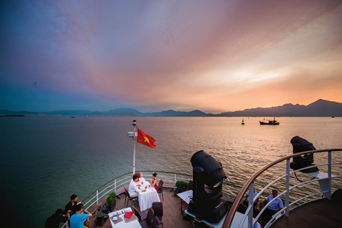 Da Nang Night River Cruise with Dinner & Dragon Bridge Dinner On Cruise With Shared Table & Without Pick-Up