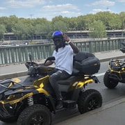 Paseo en quad para descubrir los monumentos parisinos