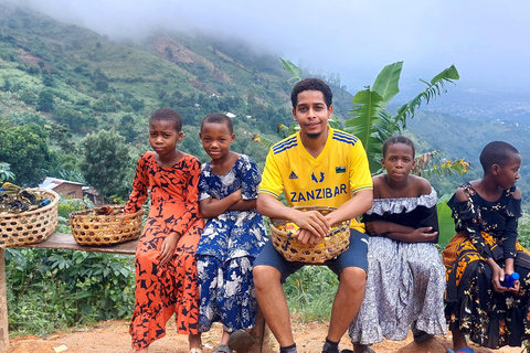 Maalum Cave Guided Tour with Swimming