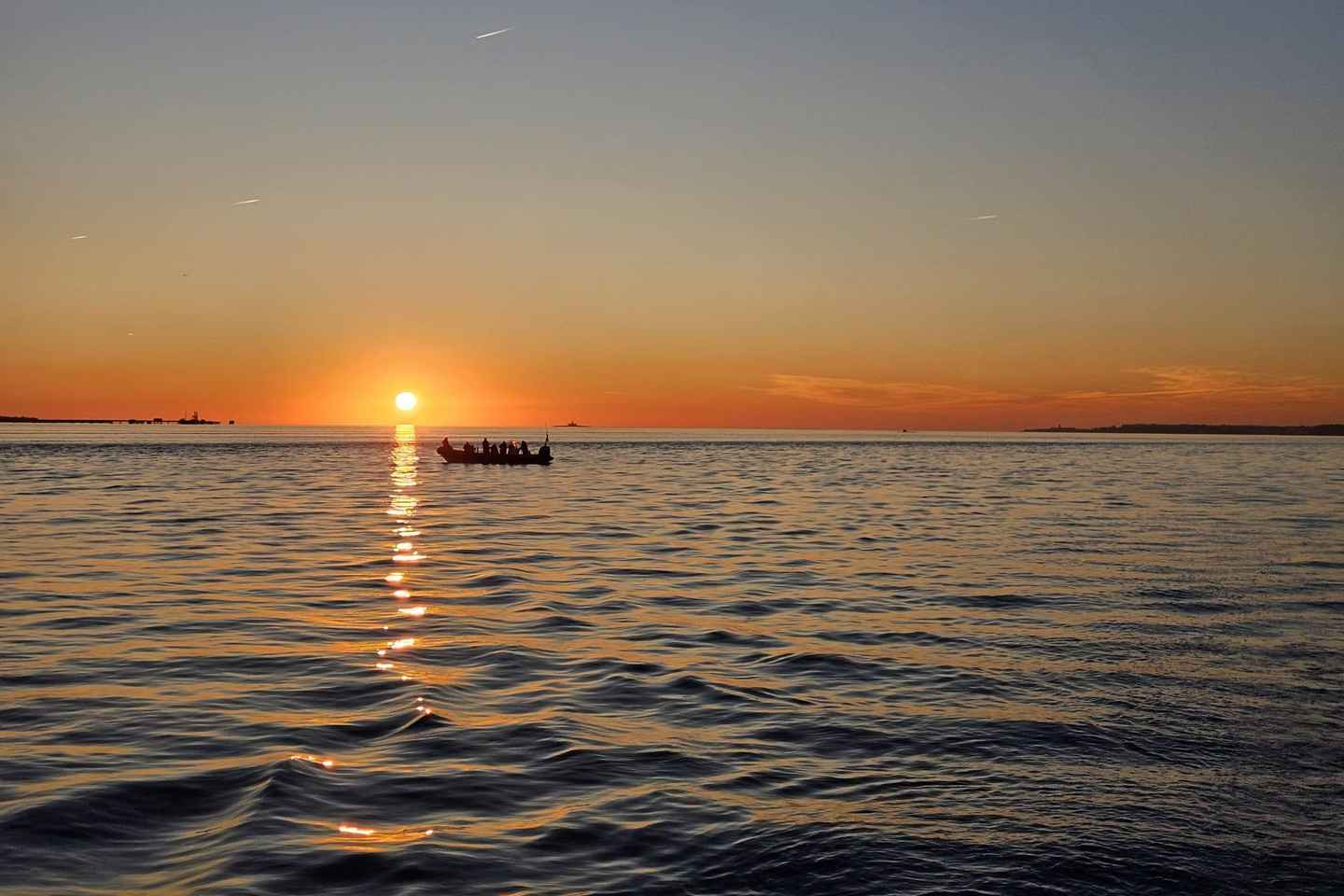 Sunset SpeedBoat Tour with local wine - Sunset SpeedBoat Tour with local wine