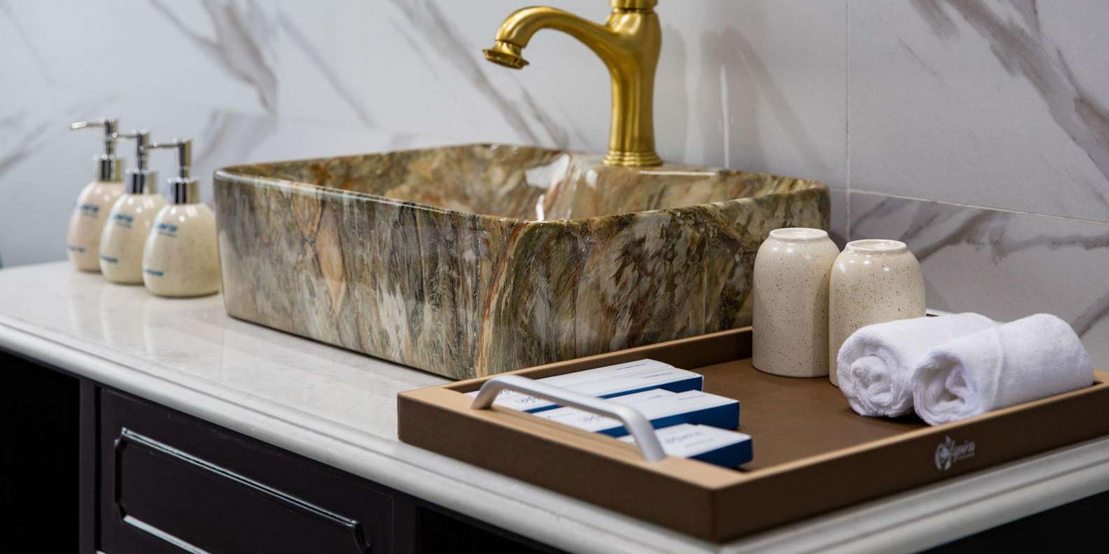 Halong Bay cruise — photo 16