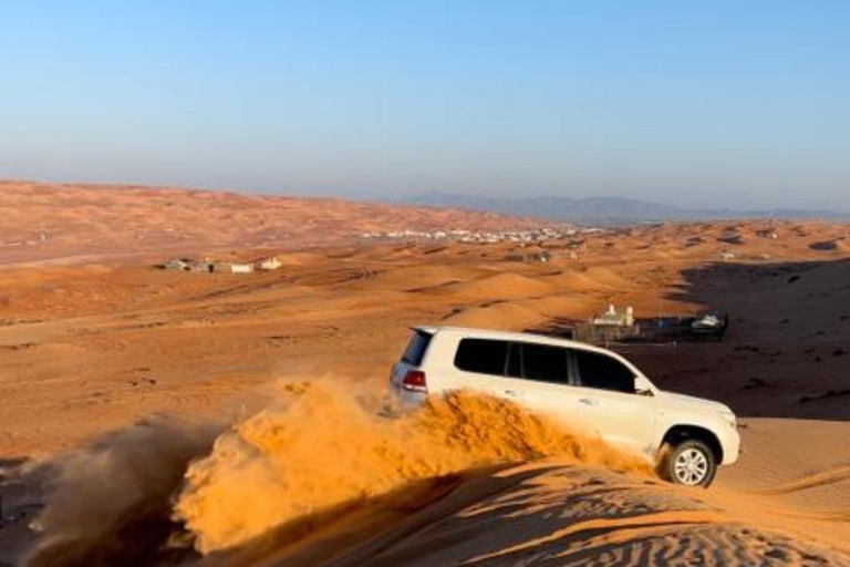 Muscat: Desert Sunset &amp;Wadi Bnai Khalid Dagsutflykt + lunch